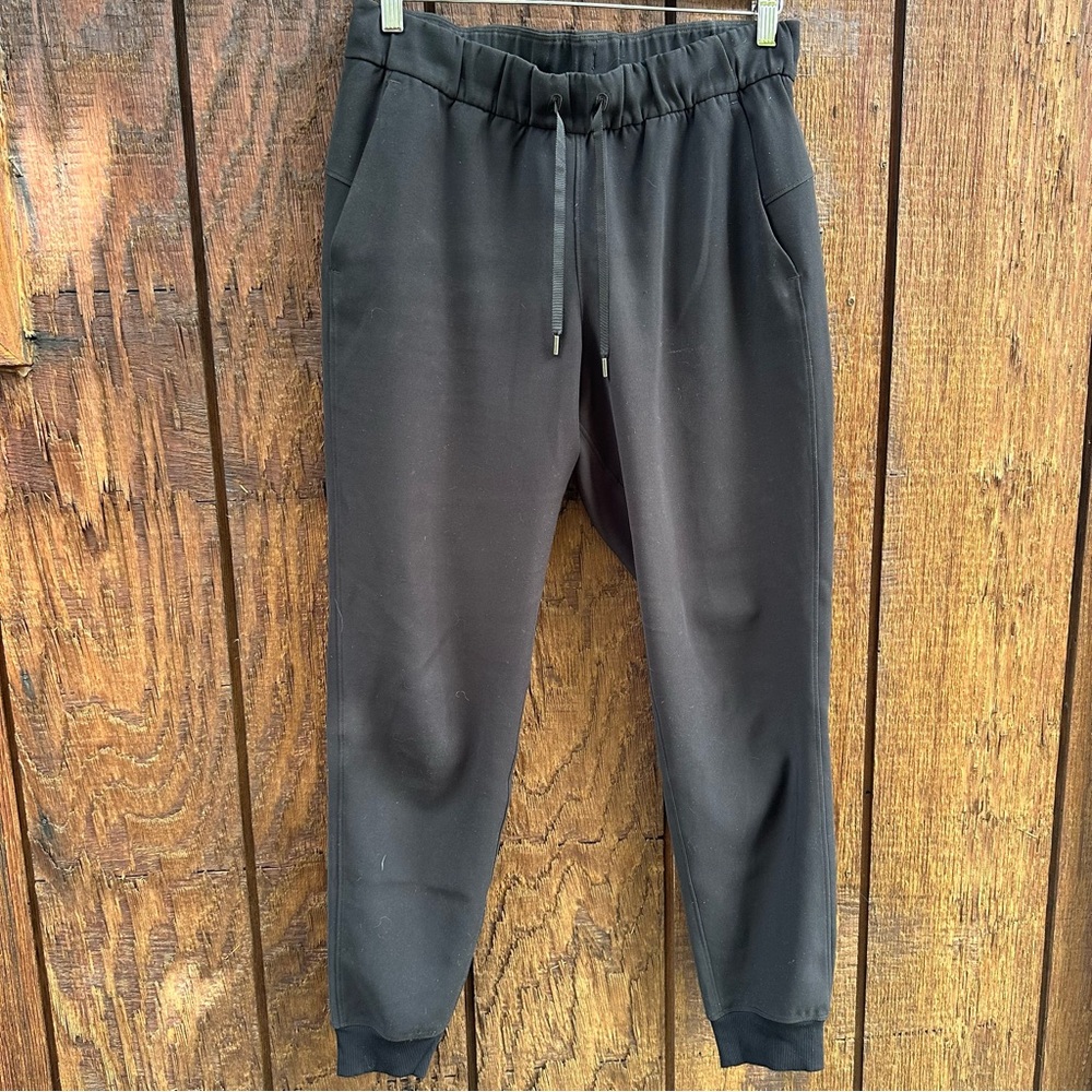 Lululemon athletic jogger pants